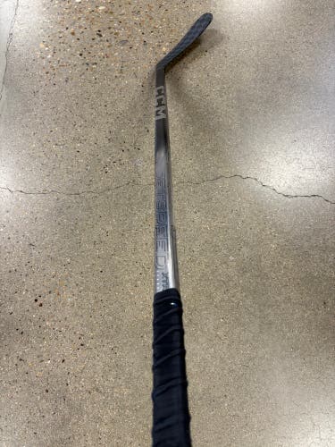 Junior CCM JetSpeed XTRA SE Hockey Stick Right Handed | P29 40 Flex (Used)
