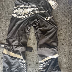 Small Mission axiom t6 Inline Pants (New)