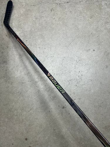 87 Flex P28 Senior Bauer Flylite Right Hand Hockey Stick NHL Pro Stock (New)