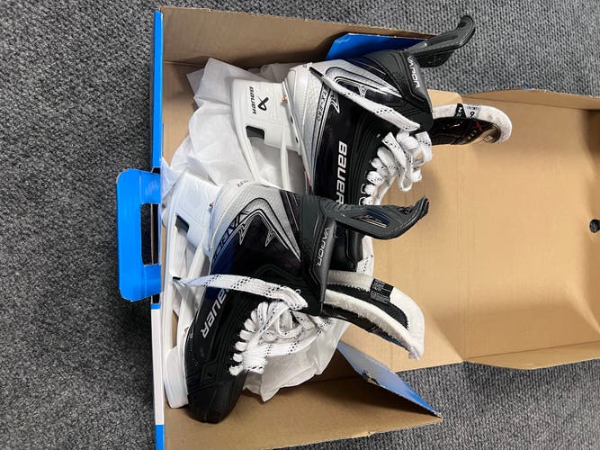 Black/Gray 2026 Bauer Vapor ltx Pro+ Hockey Skates Regular Width 6 (Used)