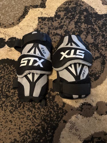 Medium Youth STX Exo Arm Pads (New)