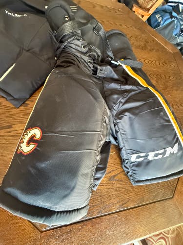 Senior Small CCM HP35 Hockey Pants (Used)