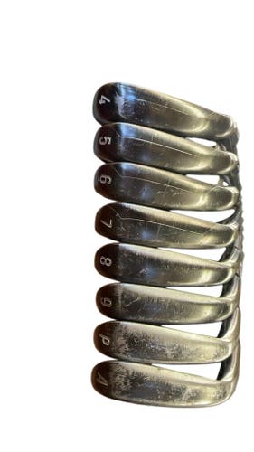 Callaway Apex Iron Set Black Finish Used 4-AW 8-Piece Limited Edition