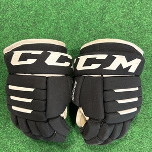 Black Junior CCM Tacks 4 Roll Gloves 11" (Used)