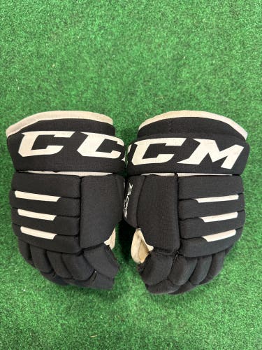 Black Junior CCM Tacks 4 Roll Gloves 11" (Used)