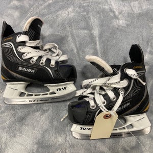 Youth Bauer Supreme One20 Hockey Skates Regular Width 7 (Used)