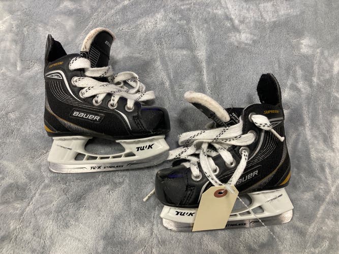 Youth Bauer Supreme One20 Hockey Skates Regular Width 7 (Used)