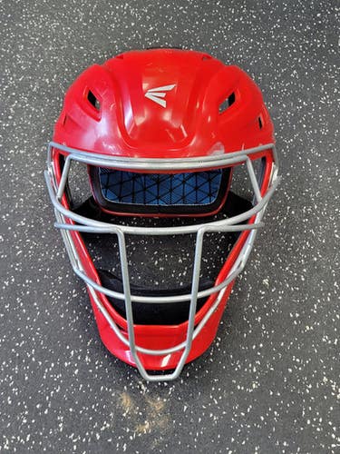 Used Easton Gametime Catchers Helmet W Mask Red Lg 11849-s000040585