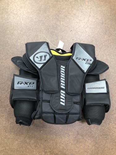 Intermediate Medium Warrior Ritual XP Goalie Chest Protector (Used)