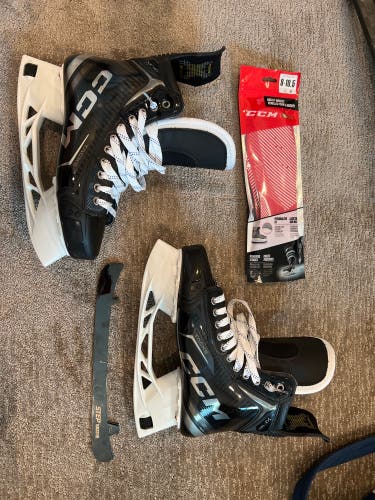 Black/Gray 2024 CCM Tacks XF Pro Hockey Skates Wide Width 9.5 (New)