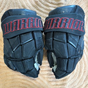 Black Junior Warrior Pro Series II Gloves 12" (Used)