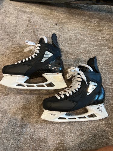 Black True NHL Custom Hockey Skates 10 (Used)