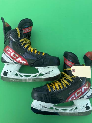 Senior CCM JetSpeed FT6 Pro Hockey Skates Size 6.5 Fit 2