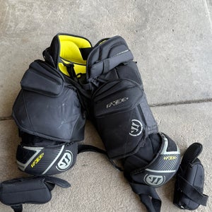Junior Large/Extra Large Warrior Ritual X3 E+ Hockey Goalie Pants (Used)