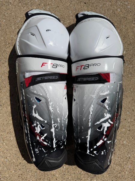 Junior CCM Jetspeed FT8 Pro 12" Shin Pads (Used)