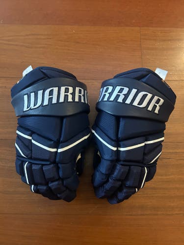 Warrior Alpha LX 20 Gloves 13" (Used)