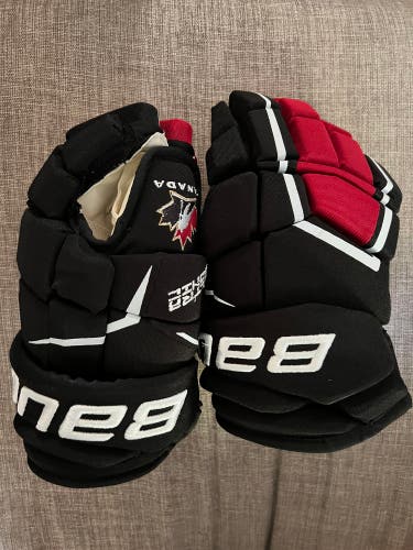 Team Canada Bauer Supreme Ultrasonic Gloves 13" pro stock