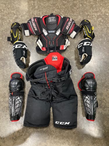 Junior Medium/Large Bauer Starter Kit (Used)