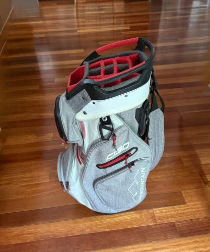 SUN MOUNTAIN C-130 CART GOLF BAG