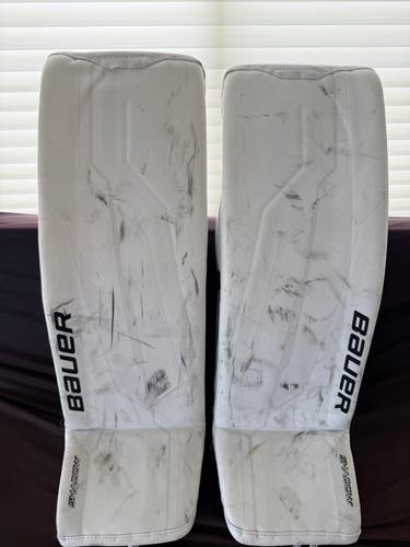XL Bauer Supreme Shadow Goalie Leg Pads (Lightly Used)