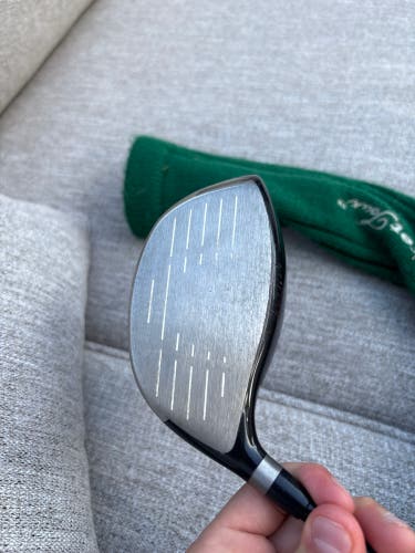 Men's 2010 Ping G15 Right Handed Driver Stiff Flex 9 Loft (Used)
