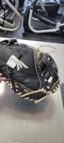 Used Easton 32.5 Pfp26 Bb Sb Catchers Rh Throw Black 32 1 2" 11497-s000158490