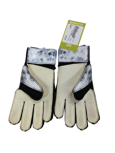 Used Dsg Goalie Gloves 6 Soccer Goalie Gloves 11613-s000137849