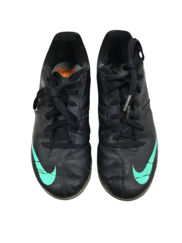 Used Nike Jr Bomba Ii Junior 01.5 Indoor Soccer Indoor Cleats 11613-s000131384