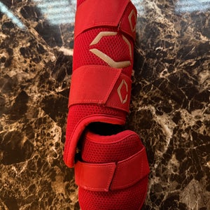 Red Senior EvoShield Leg Guard (Used)