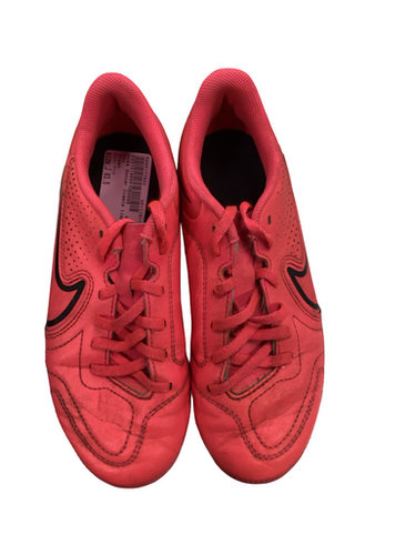 Used Nike Soccer Cleats Pink Junior 03.5 11613-s000171623