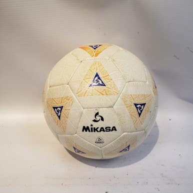 Used Mikasa Deluxe Cushioned Soccer Ball 4 Soccer Balls 11849-s000014820