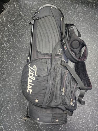 Used Titleist 6 Divider Stand Bag Mens Stand Bag Black 11849-s000028955