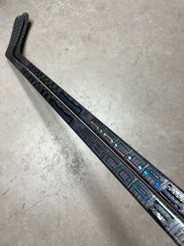 2 PACK 85 Flex P92M Senior CCM RibCor Trigger 6 Pro Right Hand Hockey Stick Pro Stock (New)
