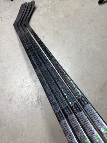 4 PACK 85 Flex P92M Senior CCM RibCor Trigger 6 Pro Right Hand Hockey Stick Pro Stock (New)