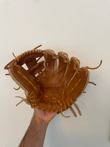 Wilson A2000 1786 RH Infield Baseball Glove 11.5" (Used)