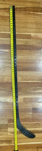 Intermediate Right Handed Hockey Stick P28 65 Flex Pro Stock (Used)