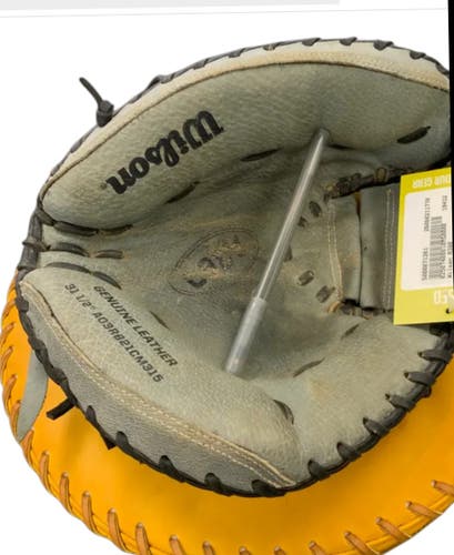 Wilson RH Catcher's A0360 Baseball Glove 31.5" (Used)