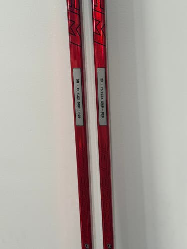 2 pack-Senior CCM JetSpeed FT8 Pro Right Handed Hockey Stick P29 75 Flex (New) RED grip texture