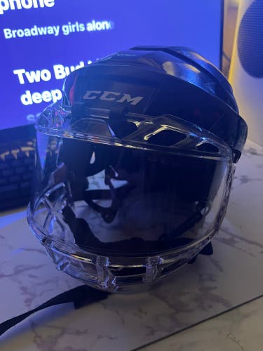 Small CCM 50 junior Helmet with ccm fv1 junior visor combo  (Used)