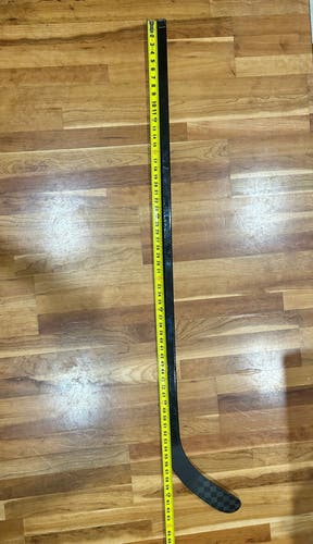 Intermediate Right Handed Hockey Stick Toe Pattern 65 Flex Pro Stock (New)