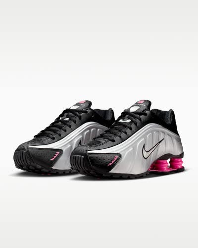 Nike Shox R4 AR3565-012 Sneakers Women's 10 Black Silver Lifestyle Shoes MEW1007