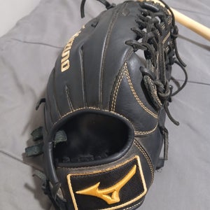 2025 Mizuno RH Outfield MVP Prime Baseball Glove 12.75" (New)