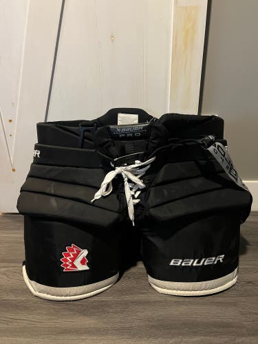Senior XXL 2025 Bauer Pro Hockey Goalie Pants Pro Stock (Used)