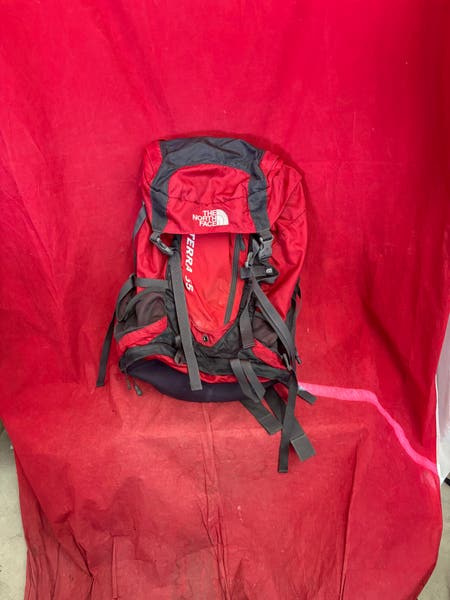 all red north face backpack The Borealis Meld Grey Dark Heather/TNF Black the pack also features plenty of room for storing gear including a protective laptop sleeve and a front compartment with internal organization THE NORTH FACE Mini Shot