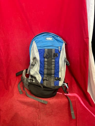 Backpack: Adult Unisex Large/Extra Large Backpack (Used)