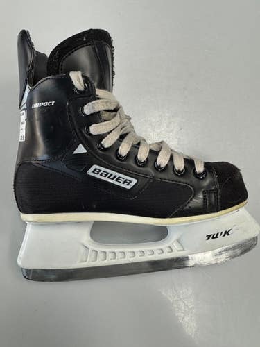 Used Bauer Impact 75 Intermediate Hockey Skate Intermediate 5.0 11860-s000310056