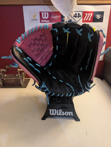 RH Wilson Tempest Softball Glove 12.5" (Used)