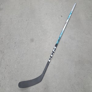 New Junior CCM Jetspeed FT9 Pro Right Handed Hockey Stick P29 50 Flex