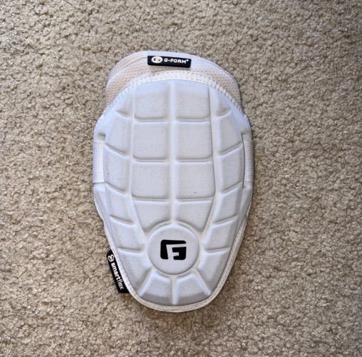White Senior Elbow Protection (Used) (L/XL)