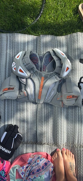 Small / Medium Warrior Goalie Chest Protector (Used)